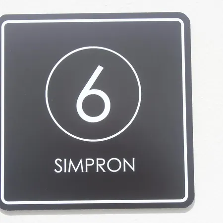 Alen De Louro - 6 Ximpron Appartement *