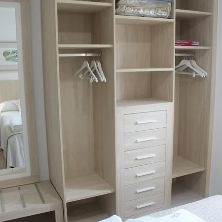 Alen De Louro - 6 Ximpron Apartmán